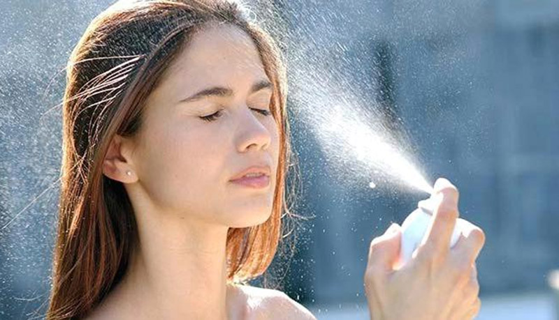 Xịt khoáng có tác dụng gì 