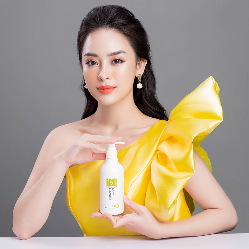 sữa dưỡng trắng da toàn thân 19 days
